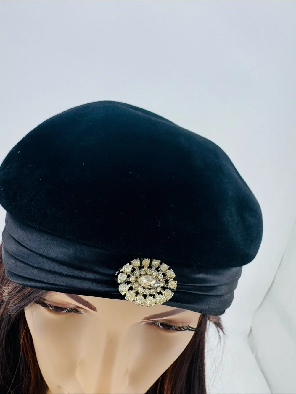 Vintage 50s Mid Century Art Deco Velour Satin Rhinestone Evening Juliet Cap Hat